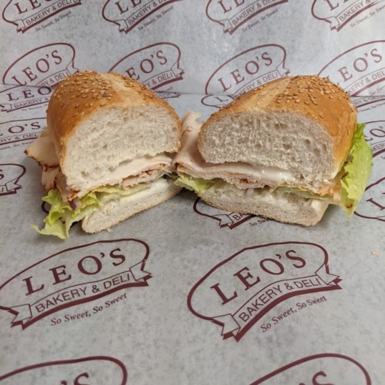 Order Spicy Chicken (Specialty Cold Sub) food online from Leo Bakery & Deli store, East Rochester on bringmethat.com
