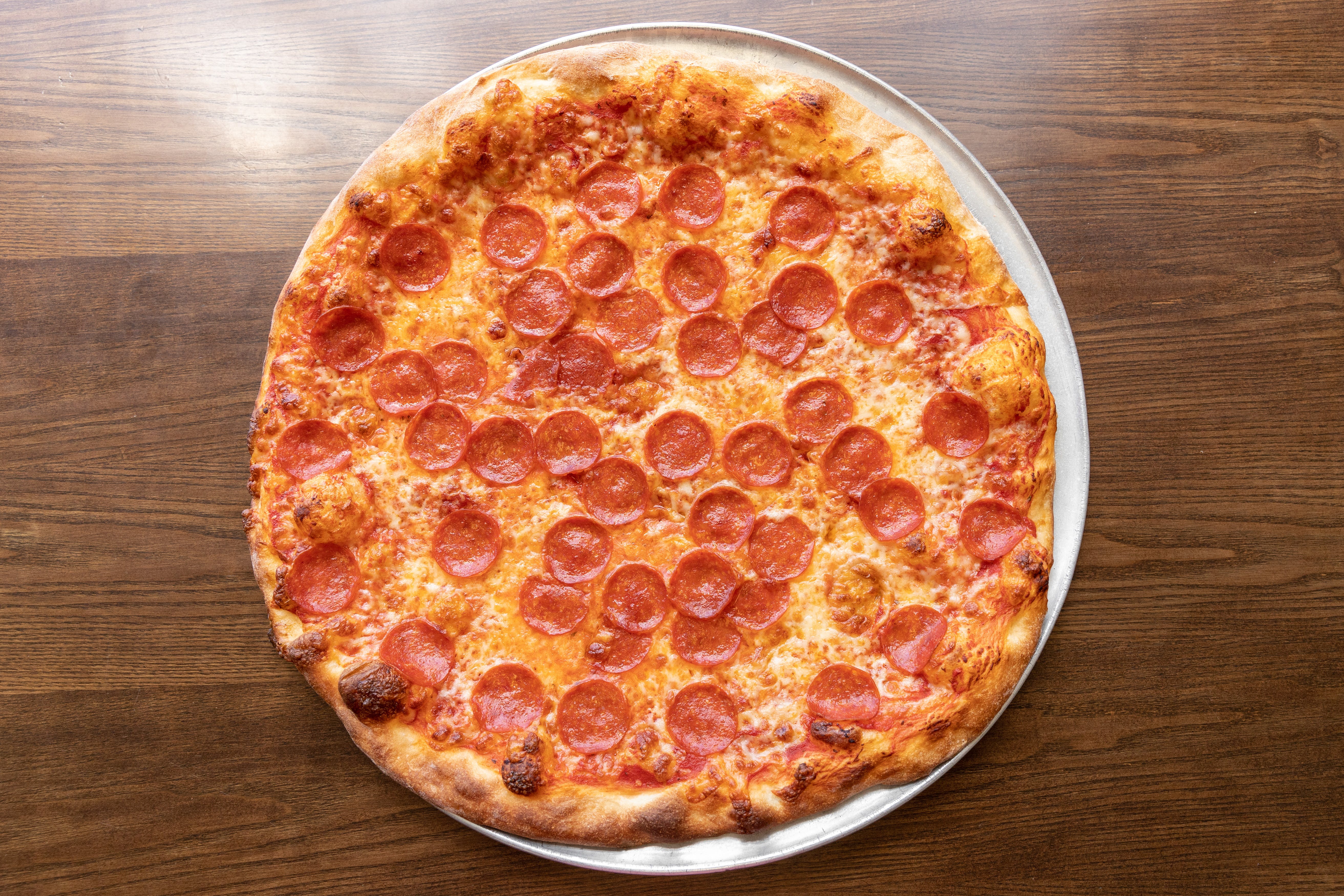 Order Pepperoni Pizza - Large 16" food online from Palumbo Ii store, Stroudsburg on bringmethat.com