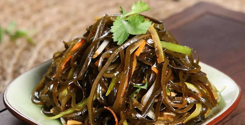 Order Seaweed Salad (涼拌海帶絲) food online from Chef Chuan store, Irvine on bringmethat.com