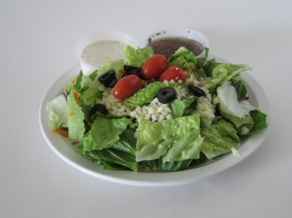 Order Garden Salad food online from Guido Pizza & Pasta Northridge store, Northridge on bringmethat.com