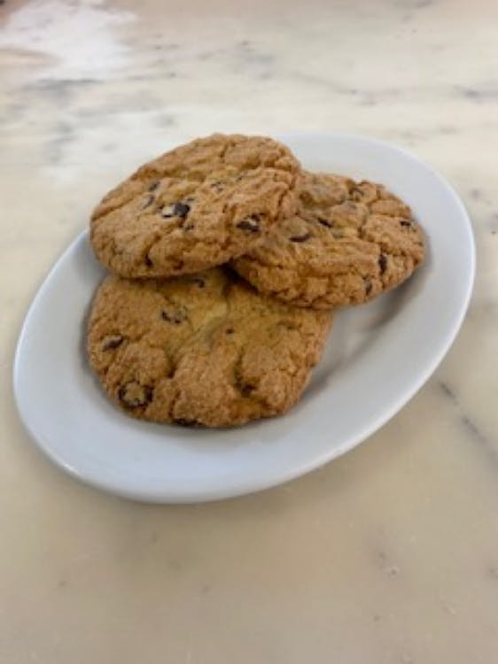 Order Chocolate Chip Cookie - Large 4" food online from Toto's Pizzeria & Restaurant store, San Bruno on bringmethat.com