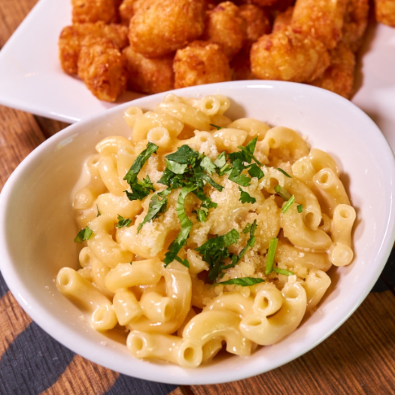 Order Kid's Mac and Cheese food online from Jimmy E Bar + Grill store, Signal Hill on bringmethat.com