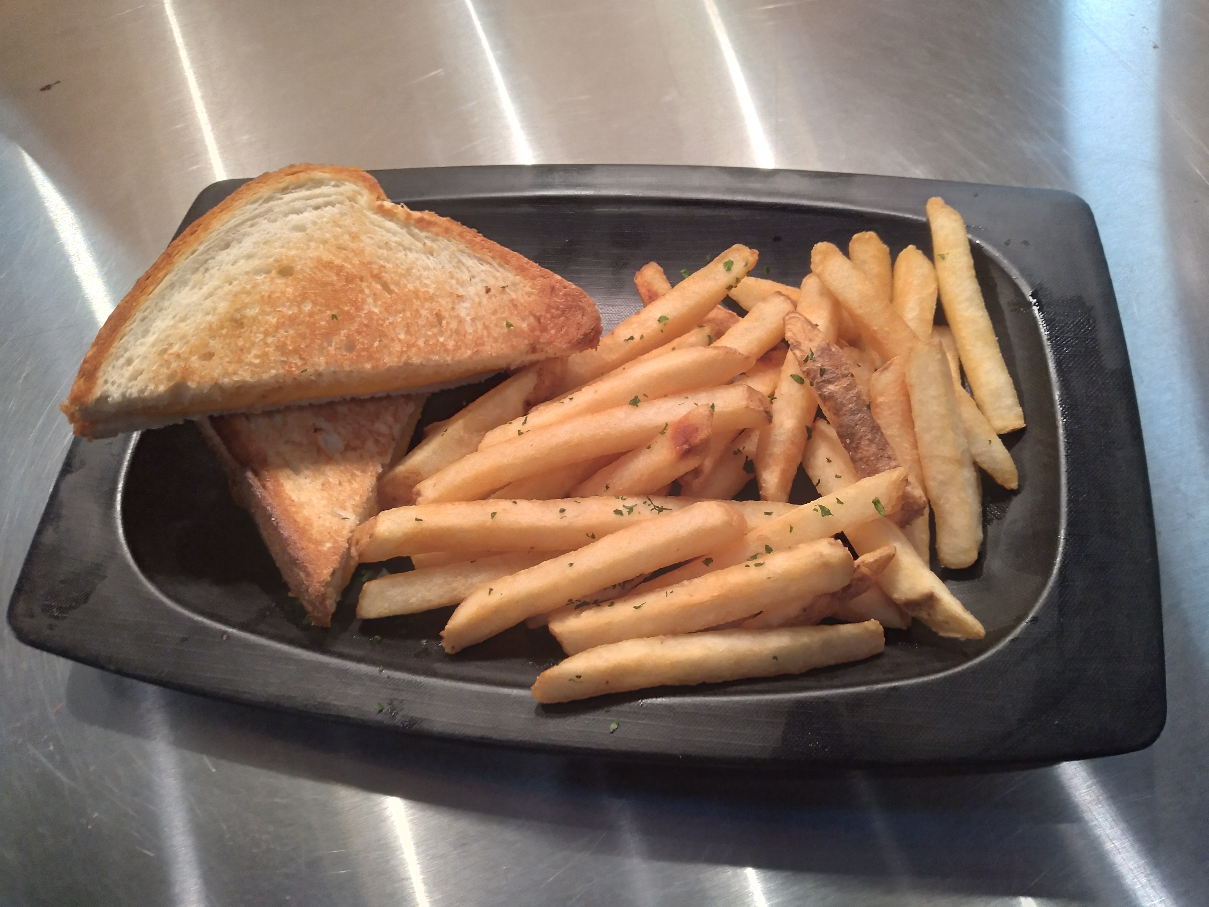 Order Kids Grilled Cheese food online from Meat & Potato Urban Kitchen store, Wheeling on bringmethat.com