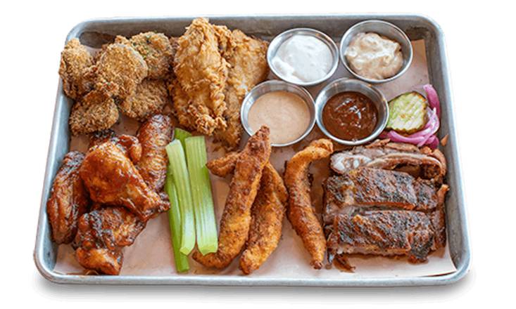 Order Signature Sampler Platter Appetizer | Traditional Wings food online from Famous Dave's store, La Crosse on bringmethat.com
