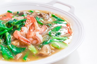 Order F11. Thai Lad-Na food online from Pho Vieng store, Fort Worth on bringmethat.com