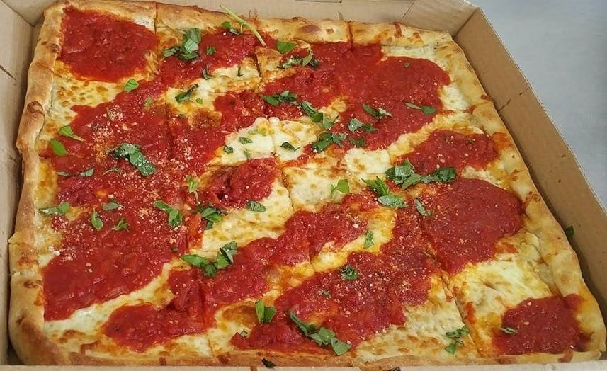 Order Sicilian Tomato Pizza - Square 16'' food online from G's Pizzeria store, Elkton on bringmethat.com