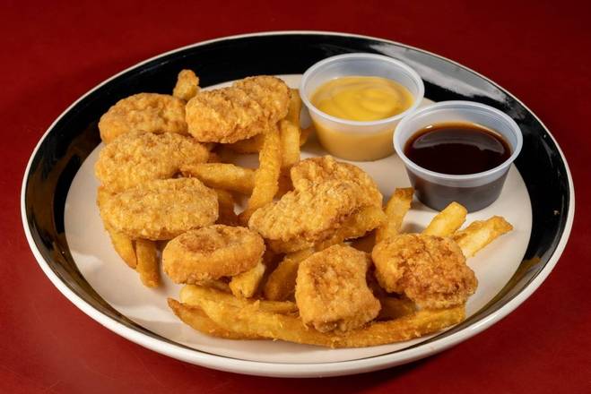 Order Chicken Nuggets with Fries (10 Count) food online from Georgetown Pizza & Grill store, Washington on bringmethat.com