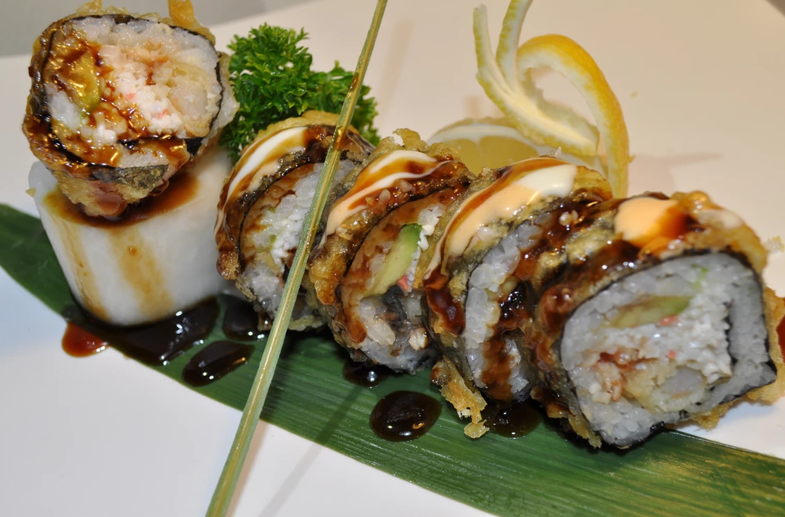 Order Tiger Roll food online from Dake Sushi store, Simi Valley on bringmethat.com