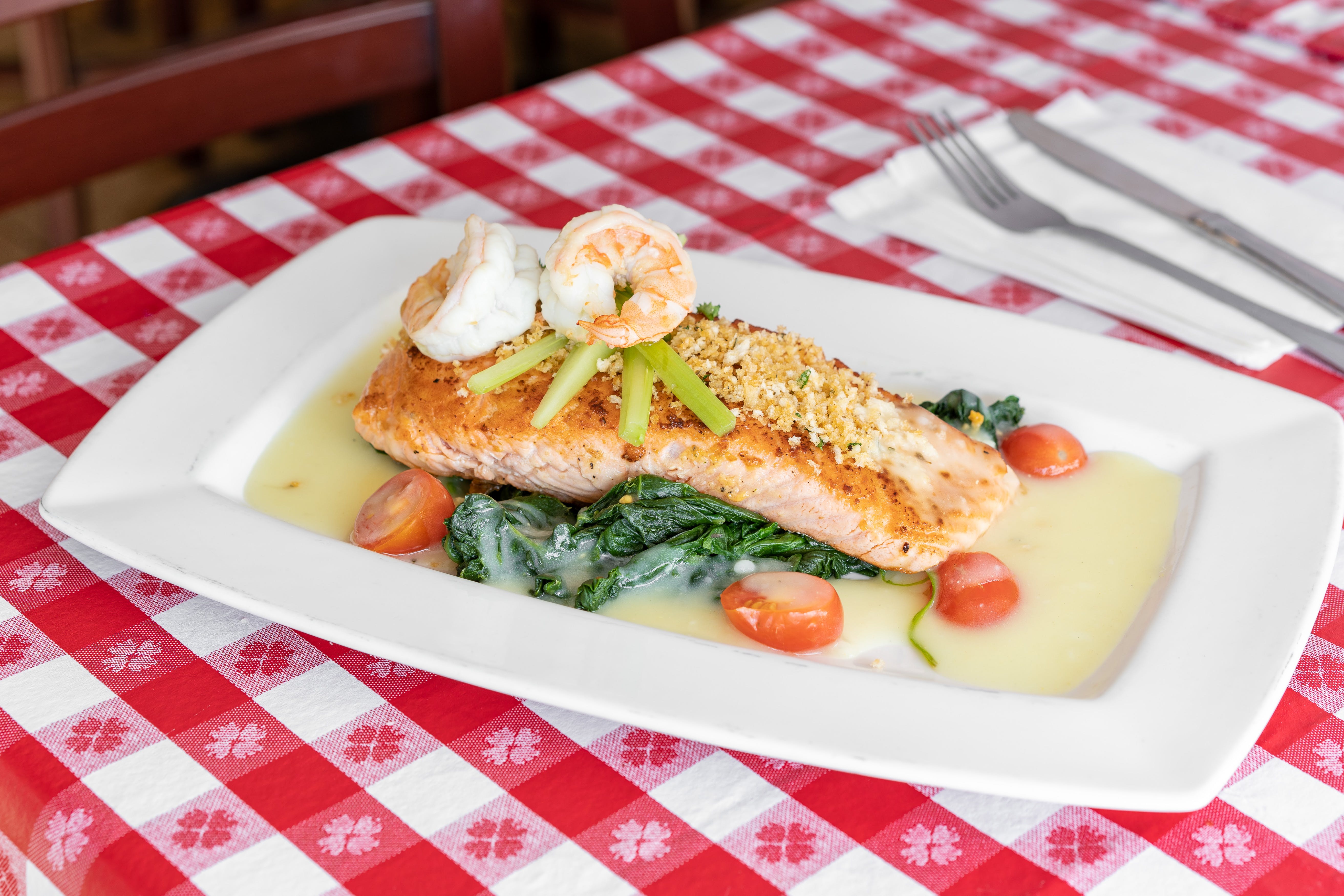 Order Salmon San Alfonso - Entree food online from Luisa's Pizza Pasta & More store, Jackson on bringmethat.com
