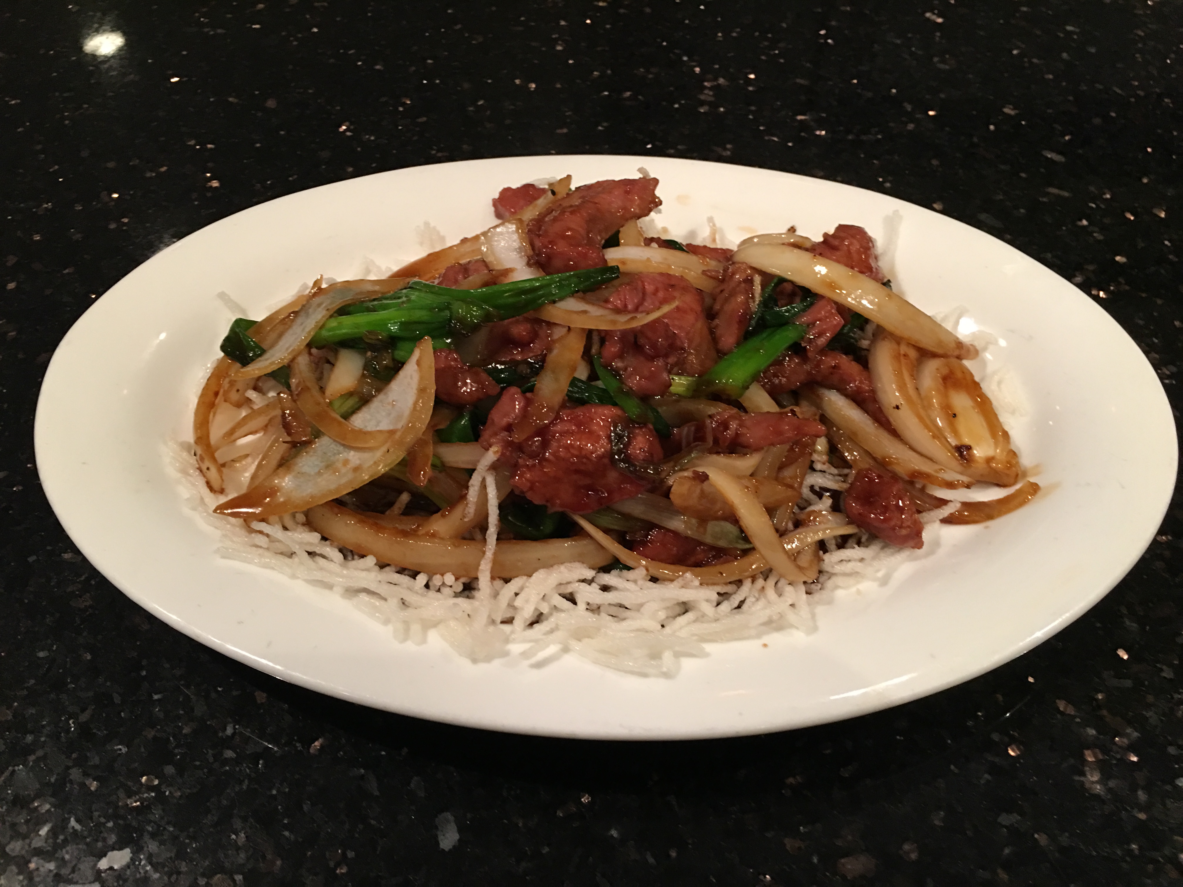 Order Mongolian Beef food online from Young's chinese store, Chicago on bringmethat.com