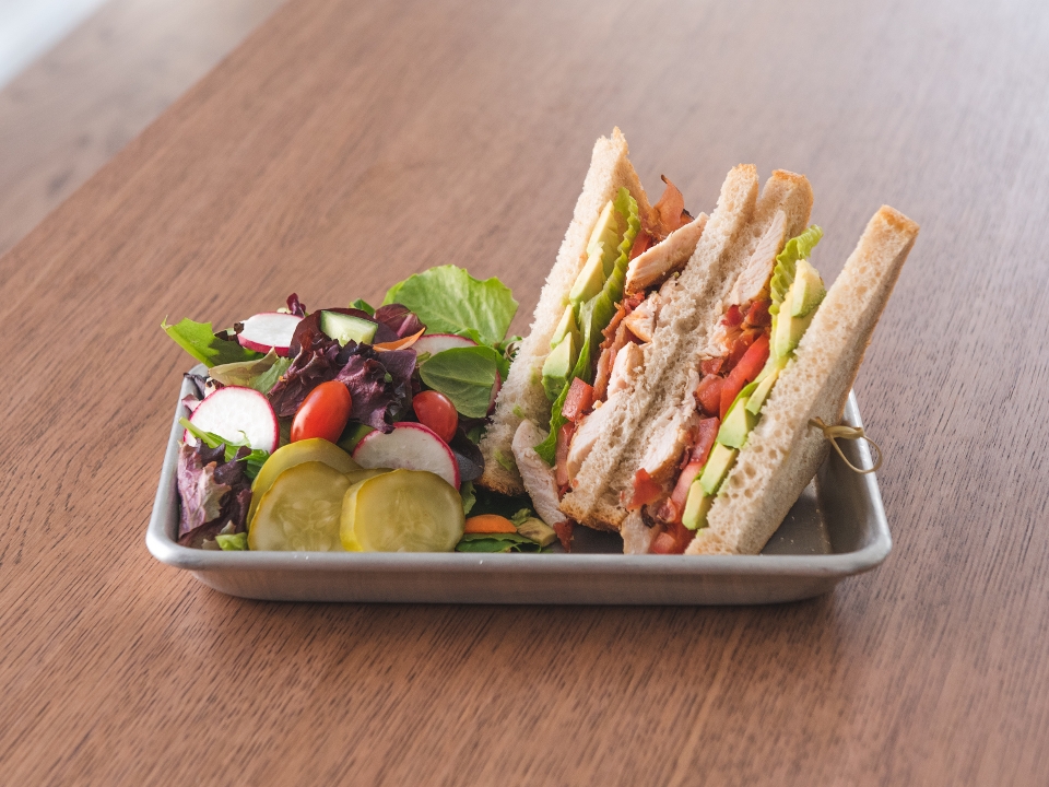 Order Grilled Chicken Club Sandwich food online from Spring St Cafe store, Los Angeles on bringmethat.com
