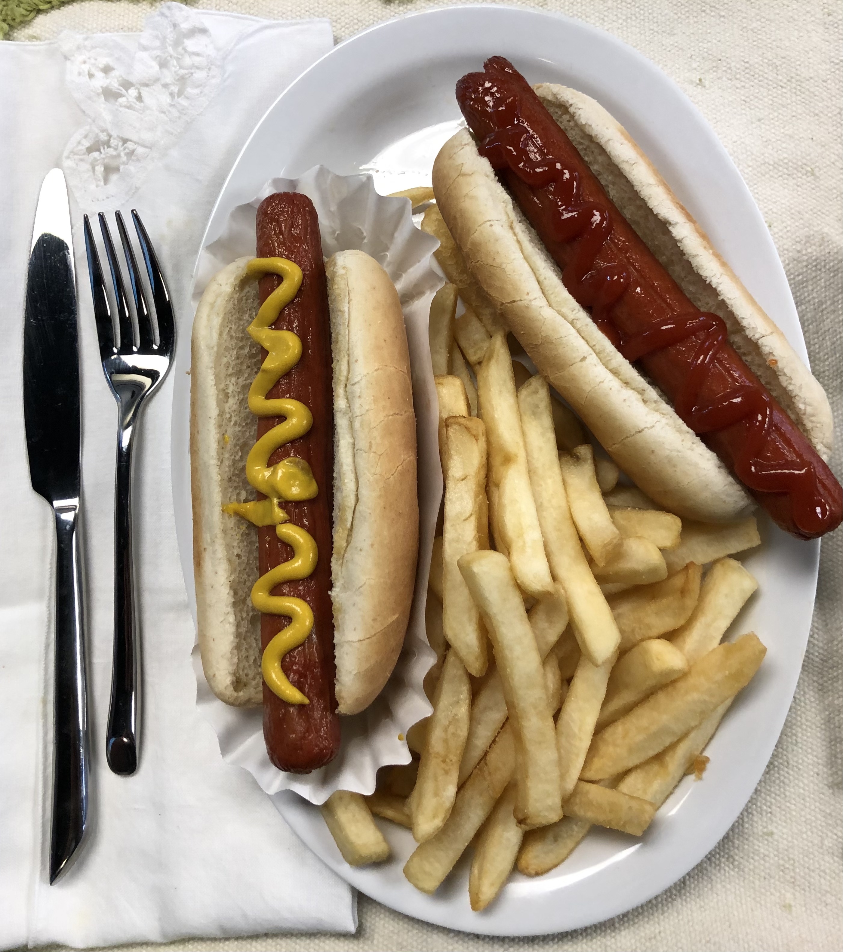 Order 2 Sabrett Hot Dogs and Fries food online from Chili Dog Restaurant store, New Rochelle on bringmethat.com