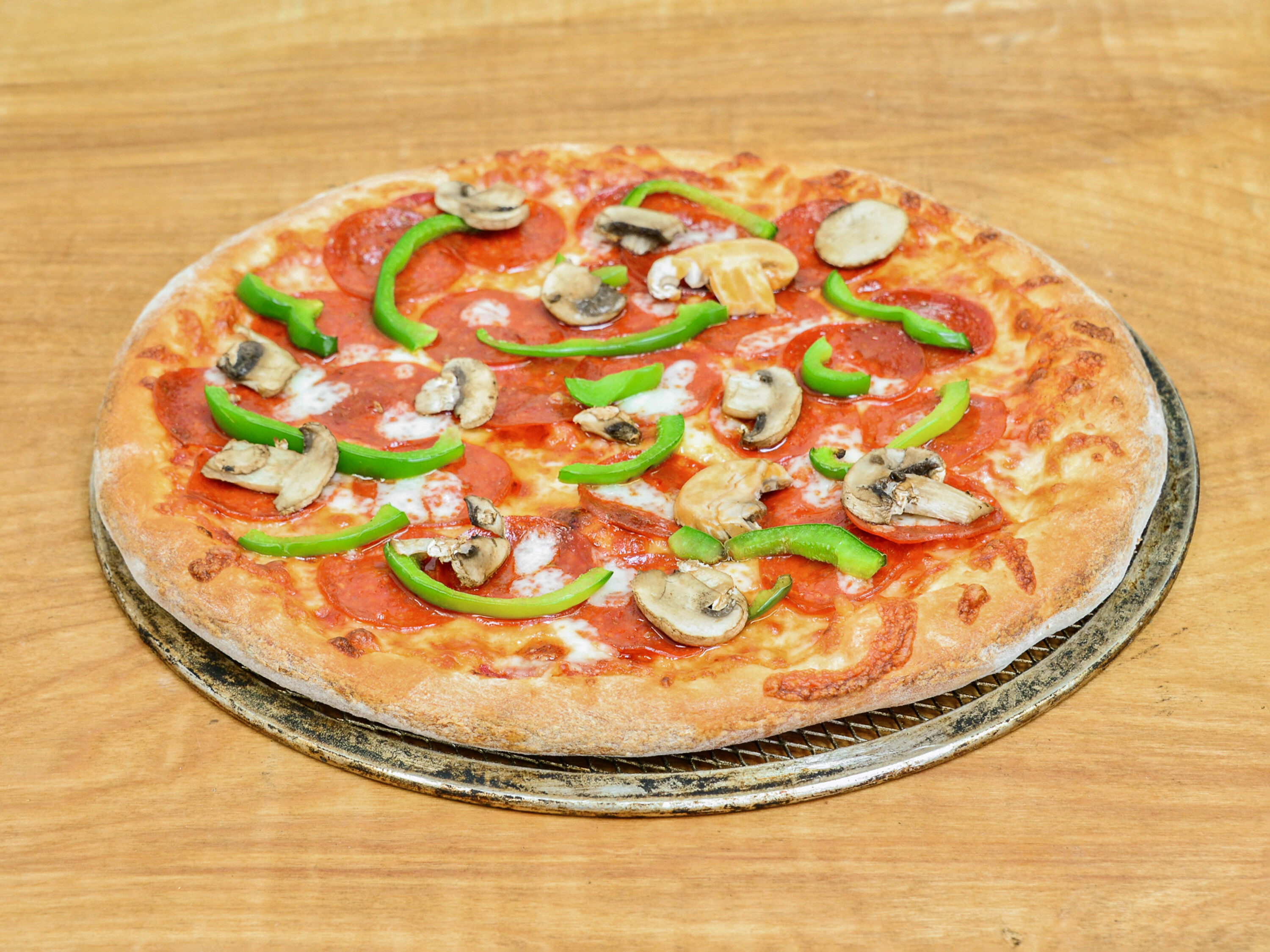 Order Pitzaburgh Deluxe Pizza food online from Pitzaburgh store, Jeannette on bringmethat.com
