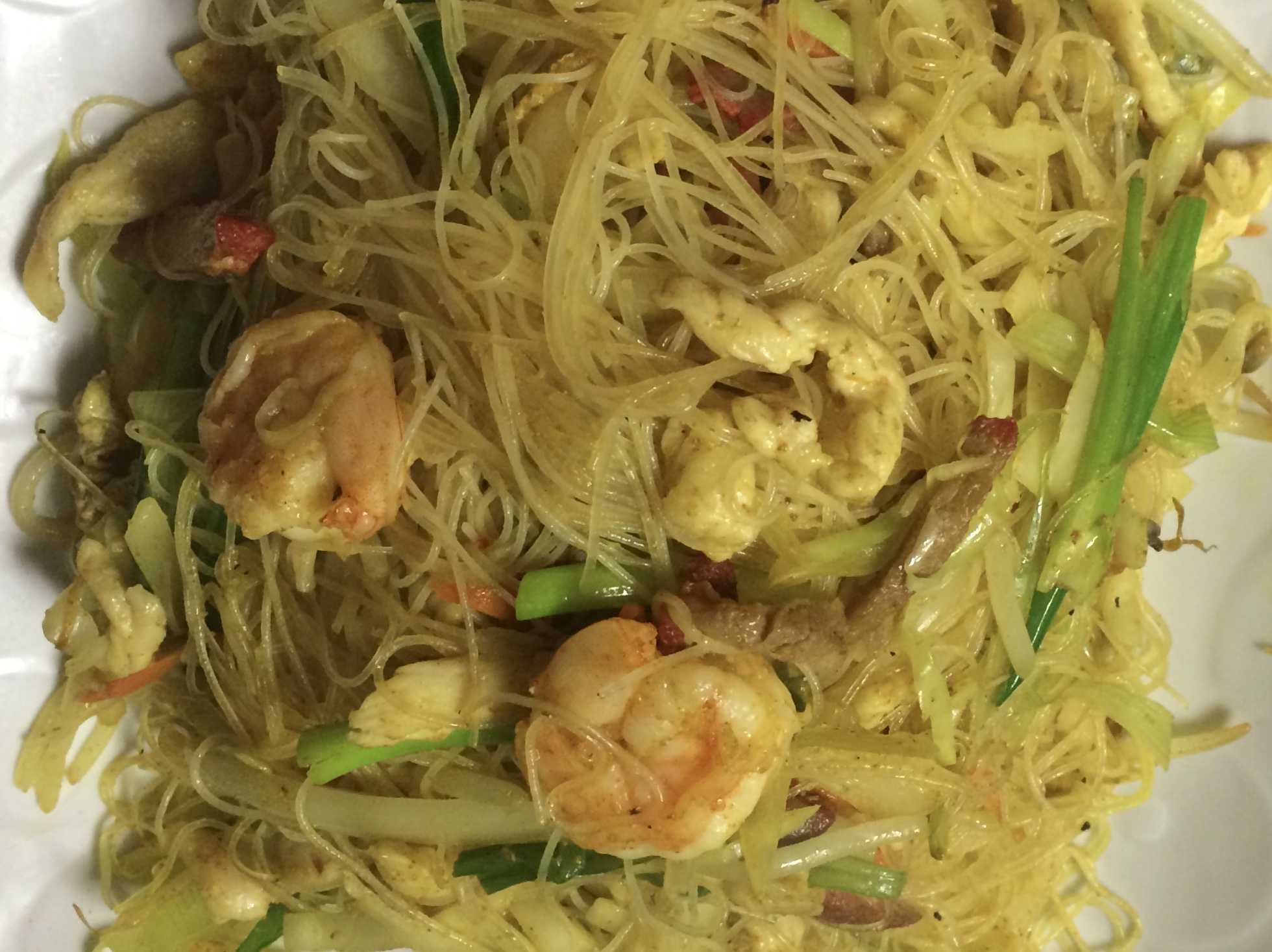Order Singapore Style Vermicelli food online from Wang Chinese Cuisine store, Cathedral City on bringmethat.com