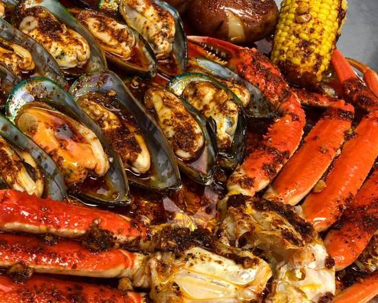 Order Crab Legs & Green Mussels food online from Tasty Crab House store, Myrtle Beach on bringmethat.com