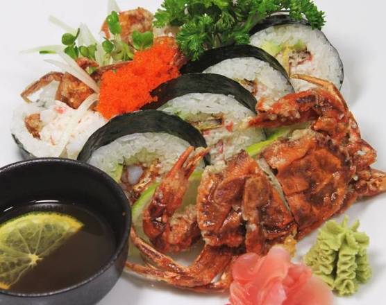 Order Soft Shell Crab Roll Roll food online from Hana Maru store, Garden Grove on bringmethat.com