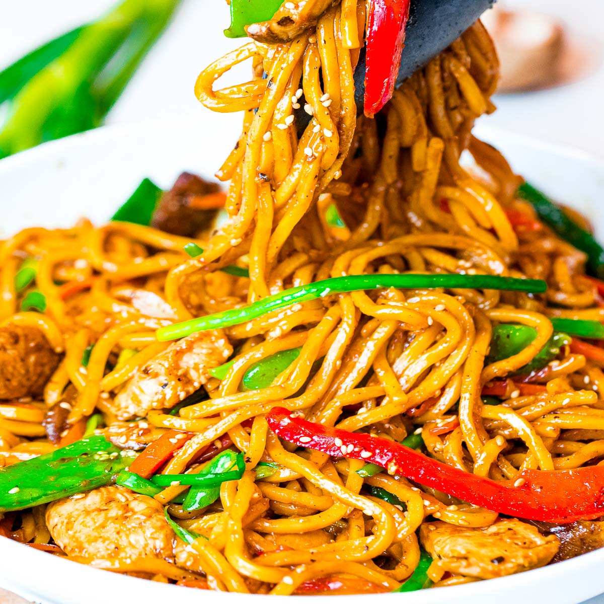 Order LM1. Chicken Lo Mein food online from China Chef store, Snellville on bringmethat.com