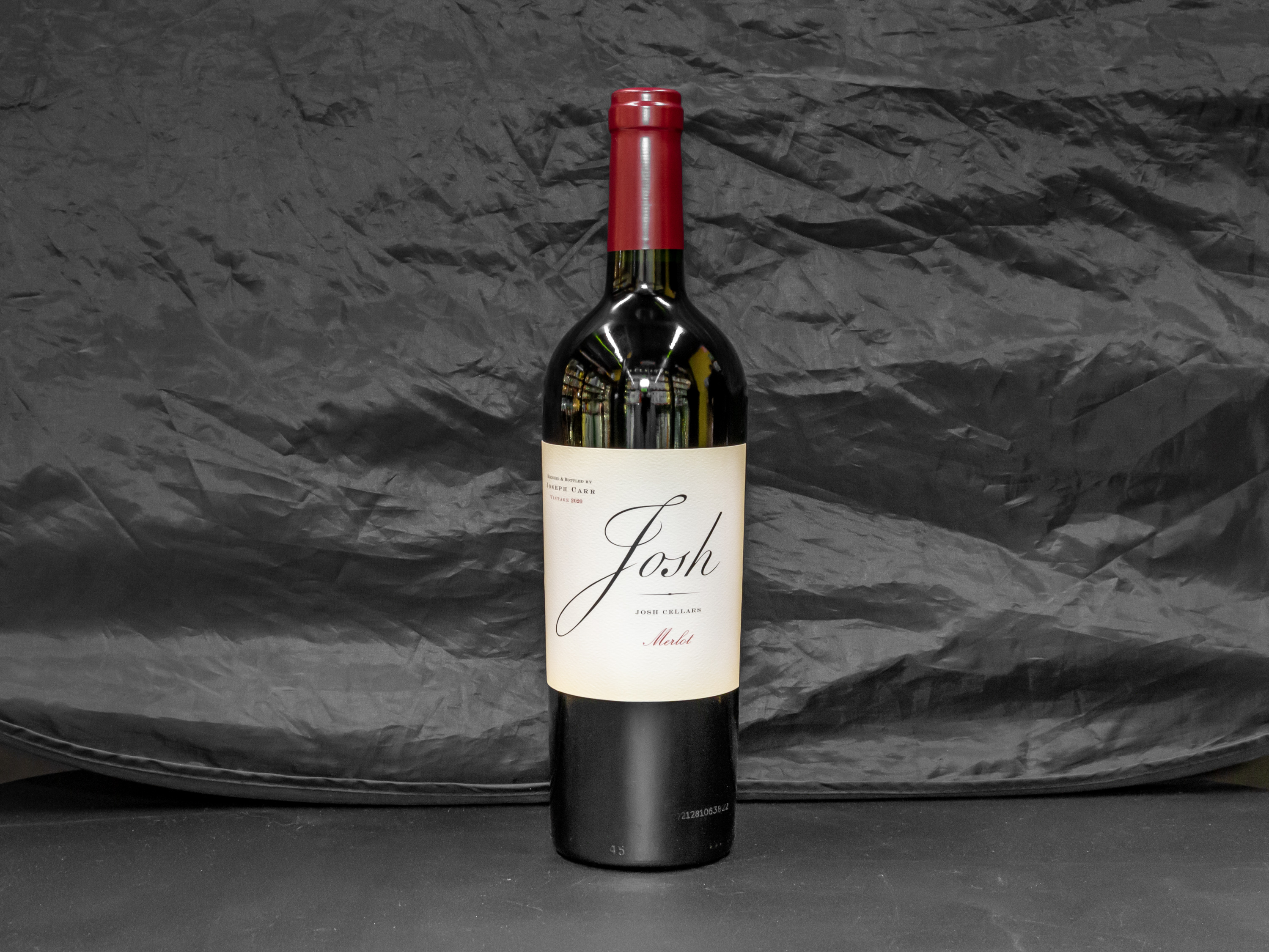 Order Josh Cellars Merlot, 750ml Red Wine (14.1% ABV) food online from Gold Crown Liquors store, Chicago on bringmethat.com