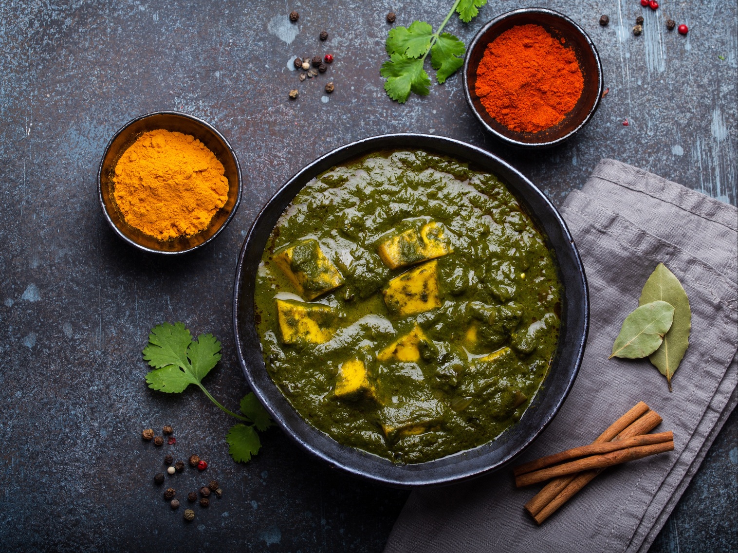 Order PALAK food online from Thali Of India store, Rochester on bringmethat.com