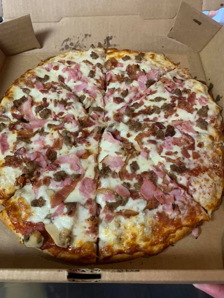 Order 6-Topping Peaselburg Deluxe Pizza - 9'' food online from Riverfront Pizza store, Covington on bringmethat.com