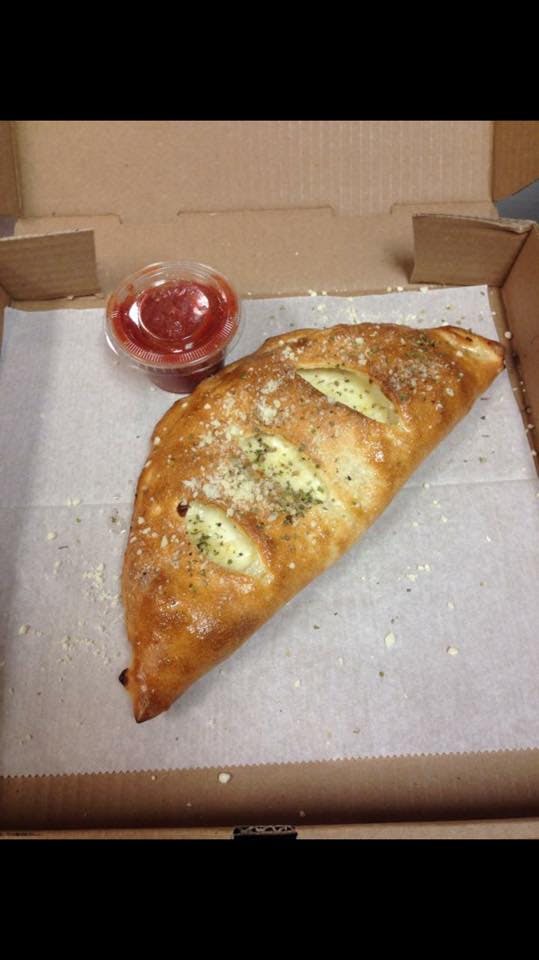 Order Stromboli - Personal food online from Manhattan Express Pizza store, Amsterdam on bringmethat.com