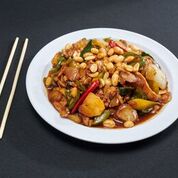 Order 81. Kung Pao Chicken food online from Green island restaurant store, San Francisco on bringmethat.com