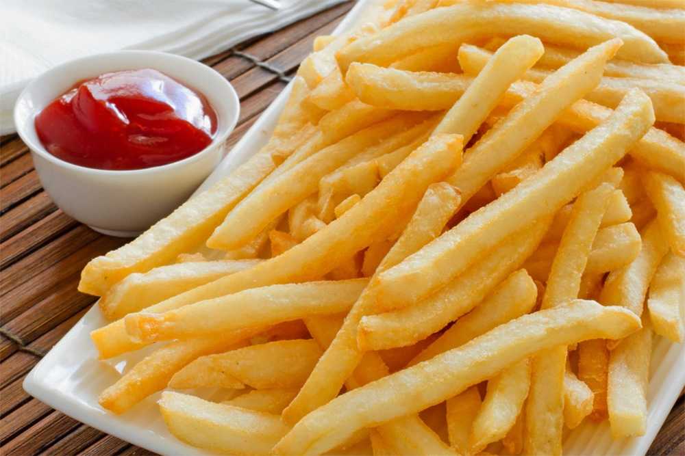 Order French Fries food online from Golden House store, Woodbridge on bringmethat.com