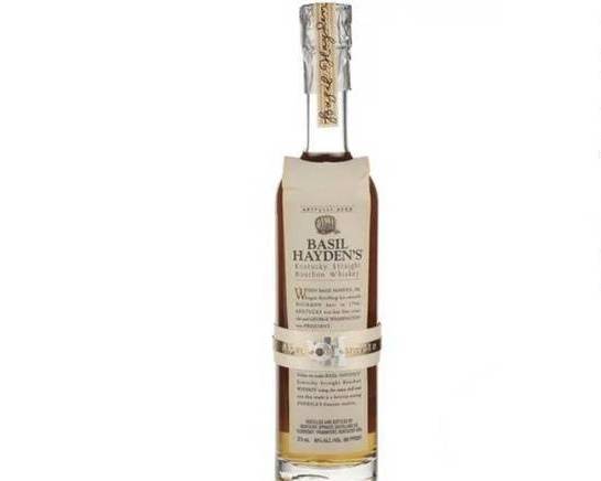 Order Basil Hayden's, 375mL whiskey (40.0% ABV) food online from Cold Spring Liquor store, Liberty Hill on bringmethat.com