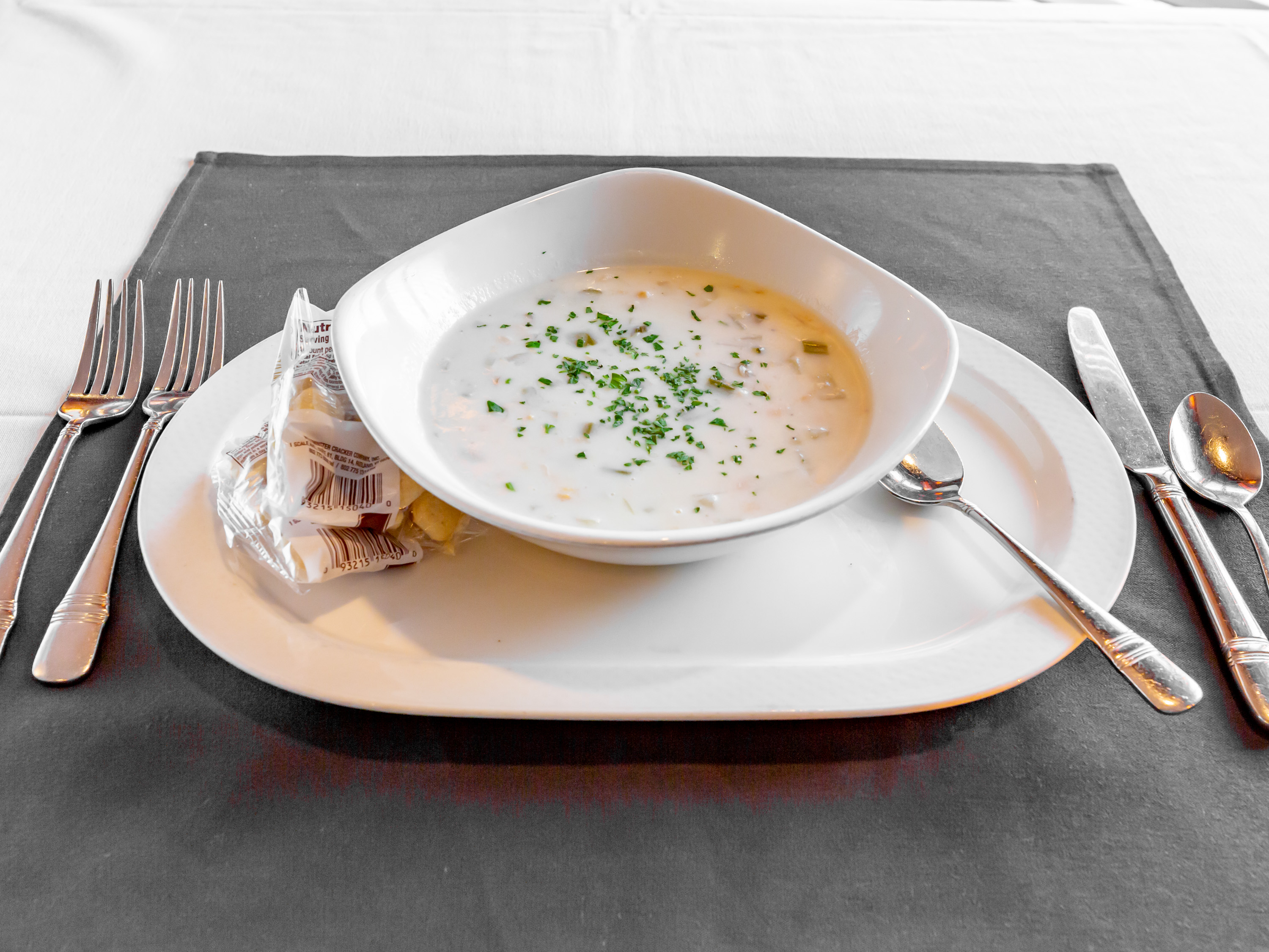 Order Manila Clam Chowder food online from Parkers Restaurant And Bar store, Downers Grove on bringmethat.com