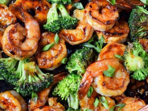 Order Shrimp with Broccoli food online from Danny's Carry Out store, Oxon Hill on bringmethat.com