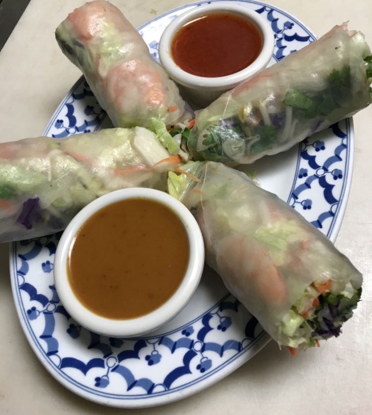 Order Fresh Rolls food online from Di-Chan Thai Restaurant store, San Diego on bringmethat.com