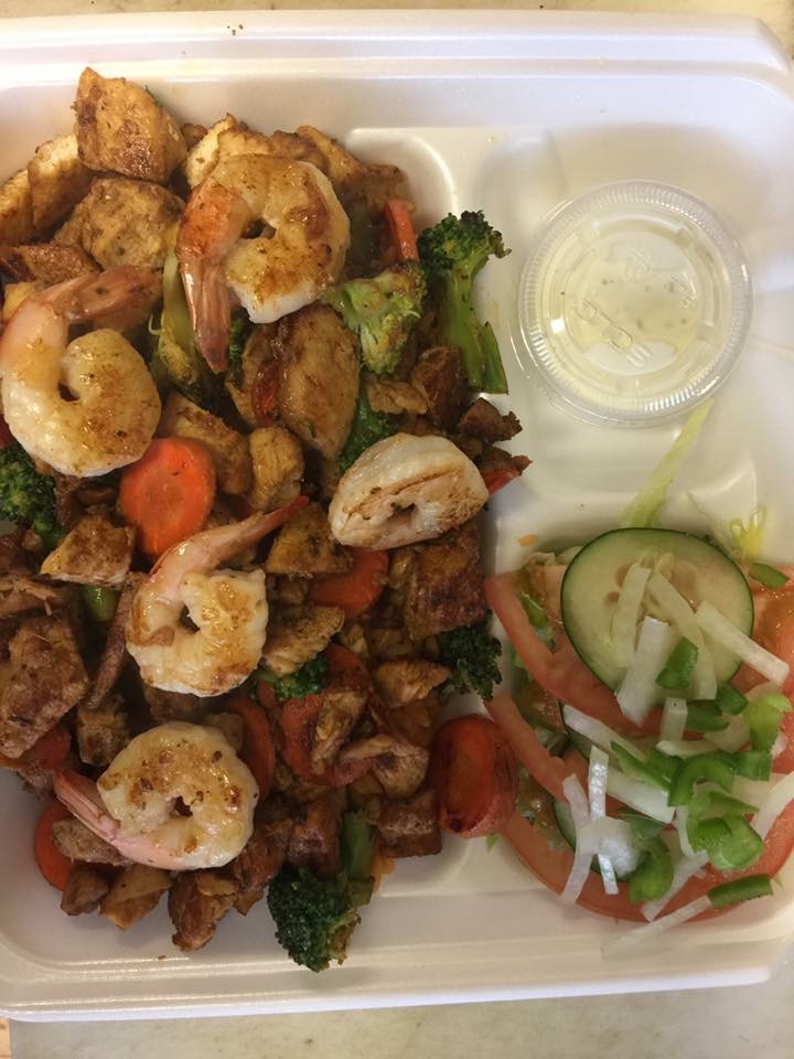Order Grilled Chicken and Shrimp with Rice Special food online from Carnival Pizza 4 store, Philadelphia on bringmethat.com