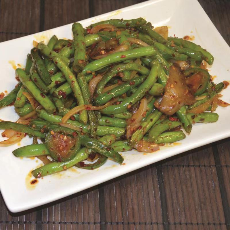 Order 180. String Beans with Pork and Chili Sauce food online from Tsing Tao store, San Francisco on bringmethat.com