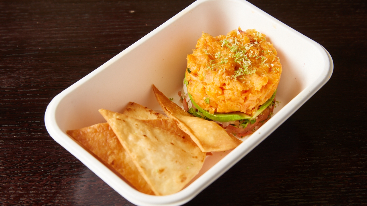 Order Sweet Potato Tartare food online from Union Sushi + Barbeque Bar store, Chicago on bringmethat.com