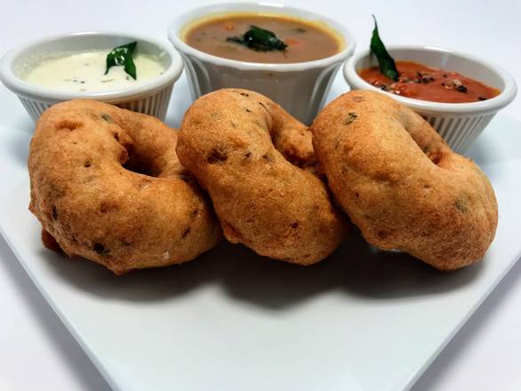 Order MEDU VADA food online from Masala Indian Kitchen store, Novi on bringmethat.com