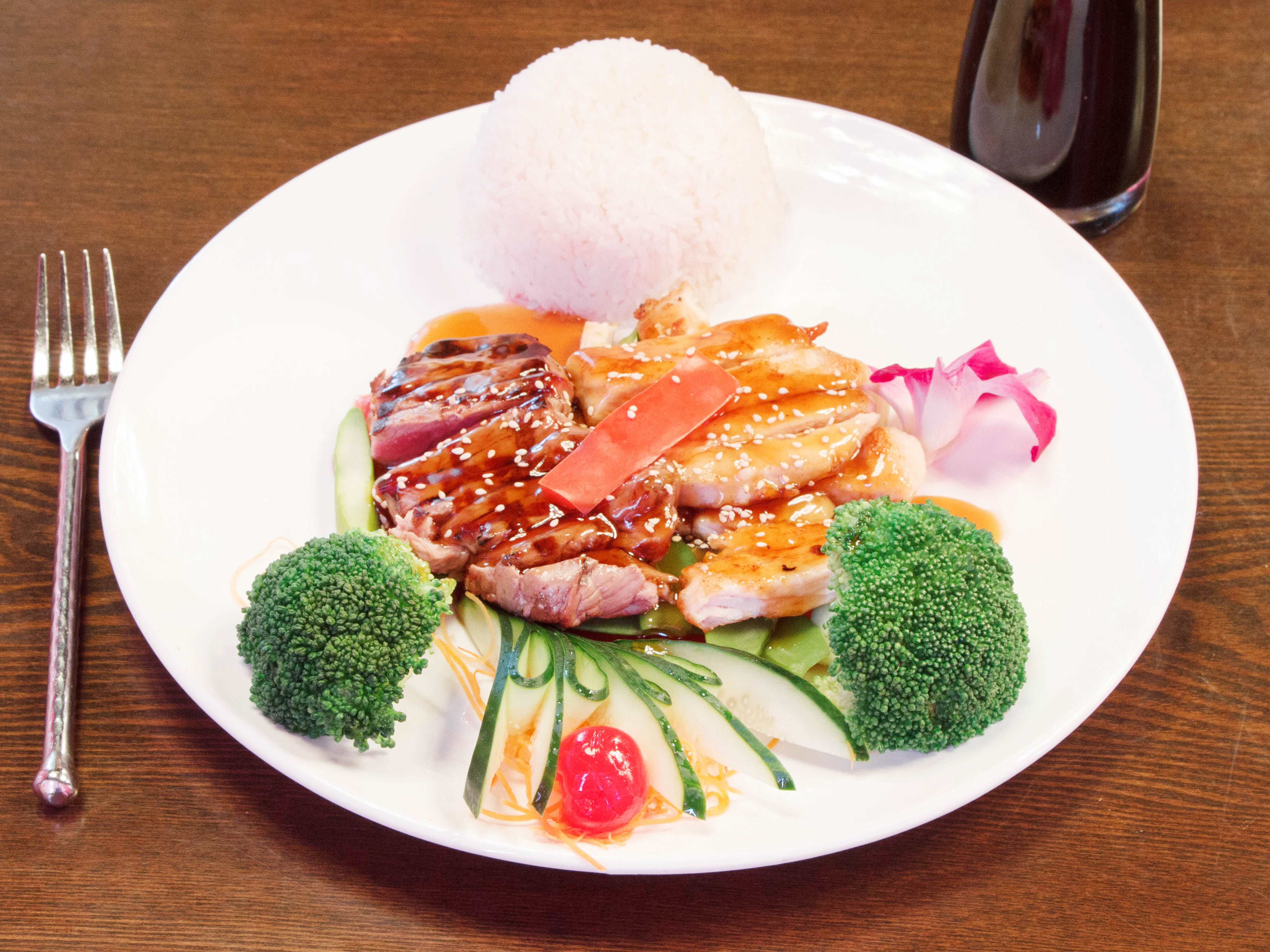 Order Chicken and Steak Teriyaki Combo food online from Sawa Asian Bistro store, Shrewsbury on bringmethat.com