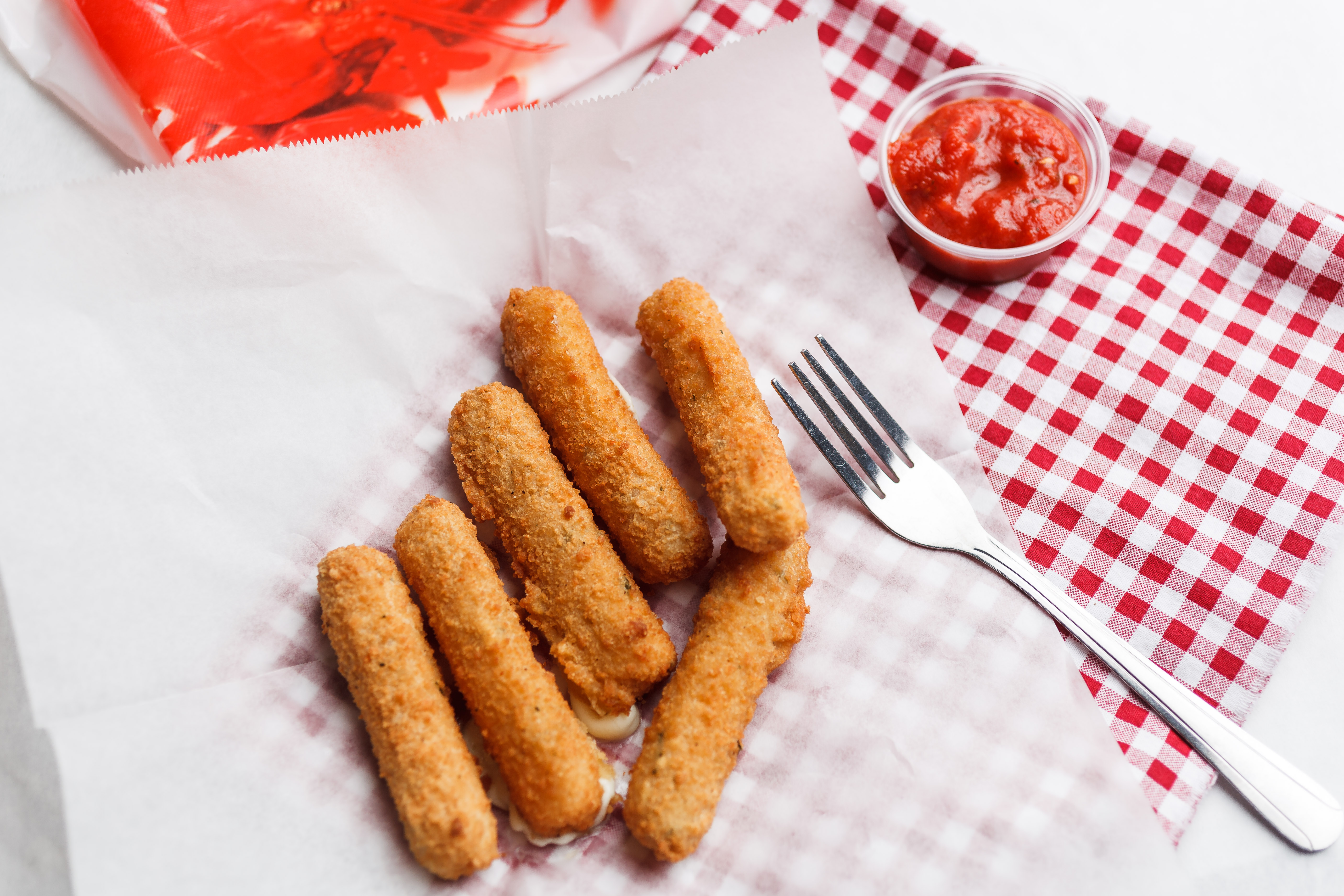 Order Fried Cheesesticks food online from The Seafood King store, Hoover on bringmethat.com