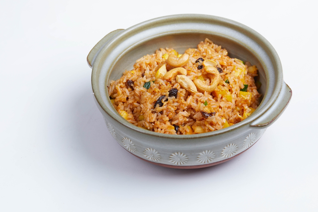 Order Malaysian Fried Rice w/Veg food online from MoCA Asian Bistro - Queens store, Forest Hills on bringmethat.com