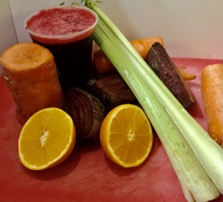 Order #1 Vampiro (Orange, Carrot, celery and beets) food online from El Papayon store, Ontario on bringmethat.com