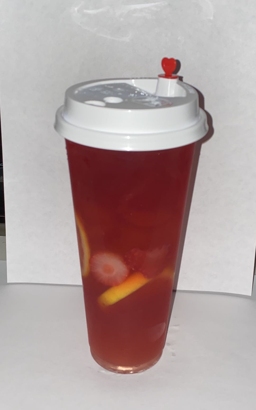 Order Peach Berry Green Tea food online from Domoishi store, Newport News on bringmethat.com