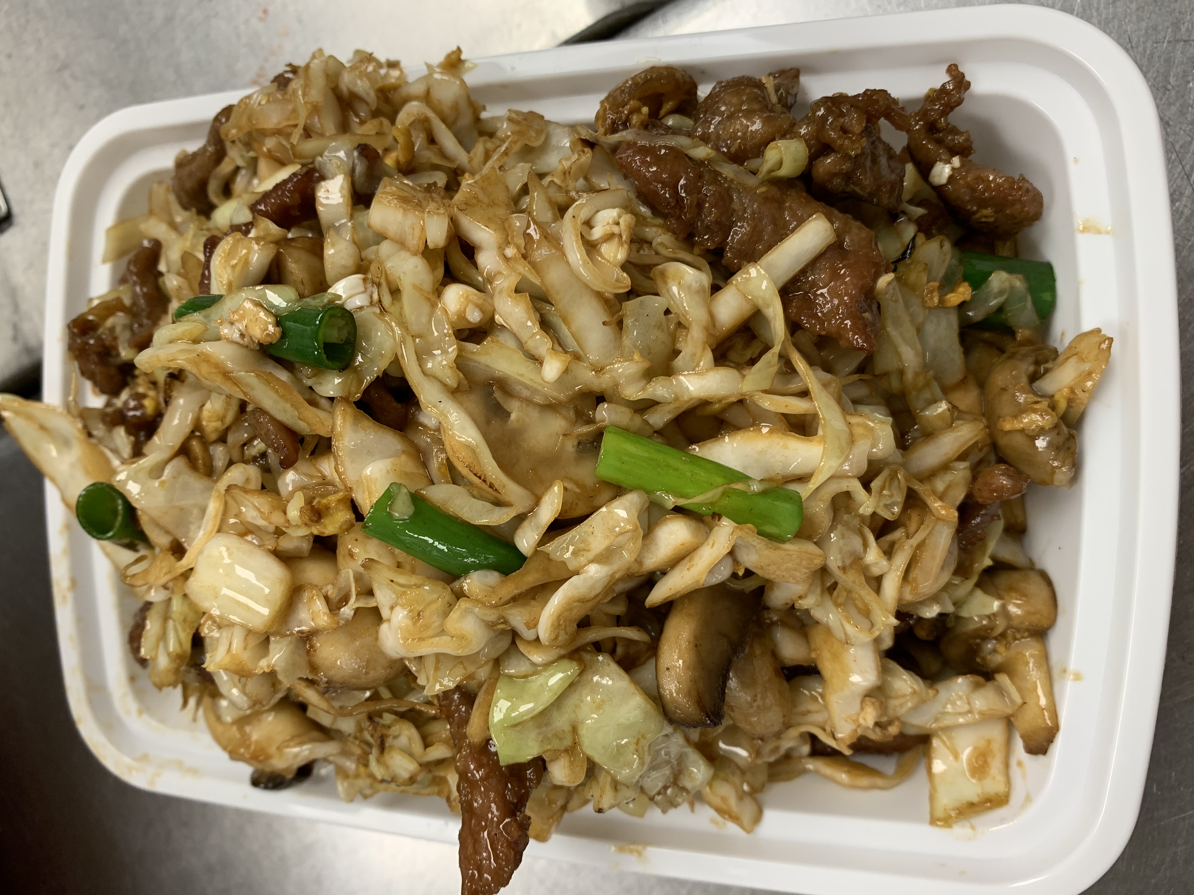 Order 97. Quart of Moo Shu Beef food online from New Jumbo Taste store, New Hyde Park on bringmethat.com