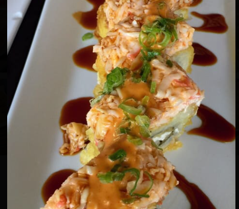 Order 34. Golden Tiger Roll (8pcs)(Spicy) food online from Soyokaze Sushi store, Garden Grove on bringmethat.com