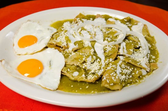 Order Chilaquiles verdes food online from Orale!! Tacos!! store, Astoria on bringmethat.com