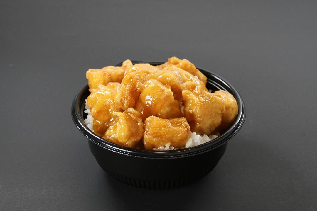 Order 1. One Entree Combo Plate food online from Yong Kang Street store, Paramus on bringmethat.com