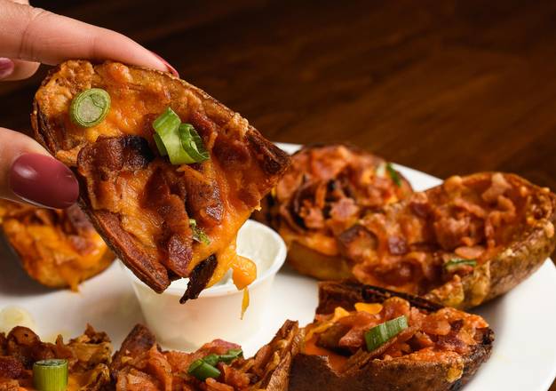 Order Potato Skins food online from Bench Warmers Sports Grill store, Stockbridge on bringmethat.com