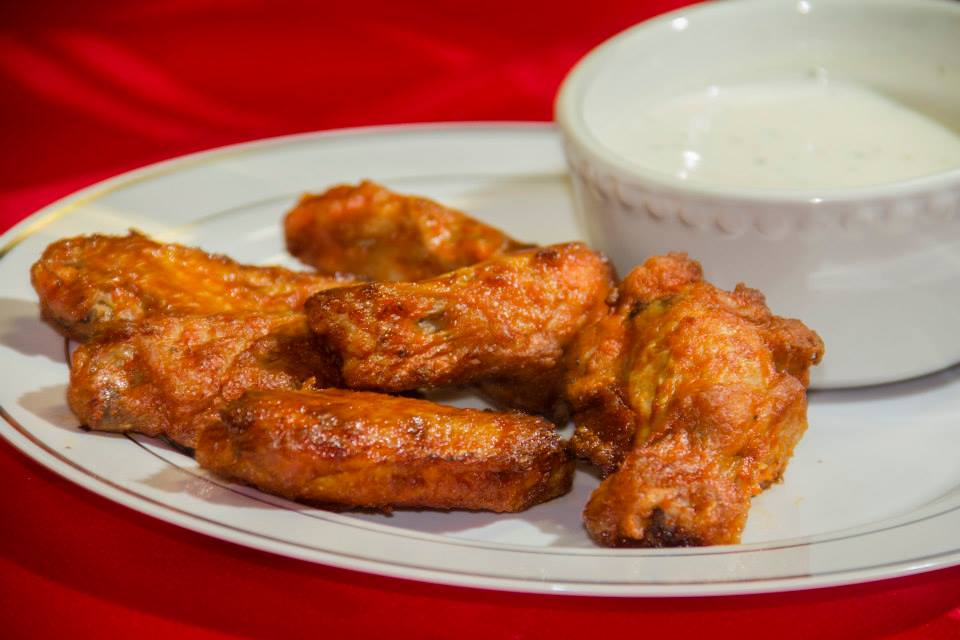 Order Spicy Wings food online from MAMA'S SANDWICH SHOP store, Daly City on bringmethat.com