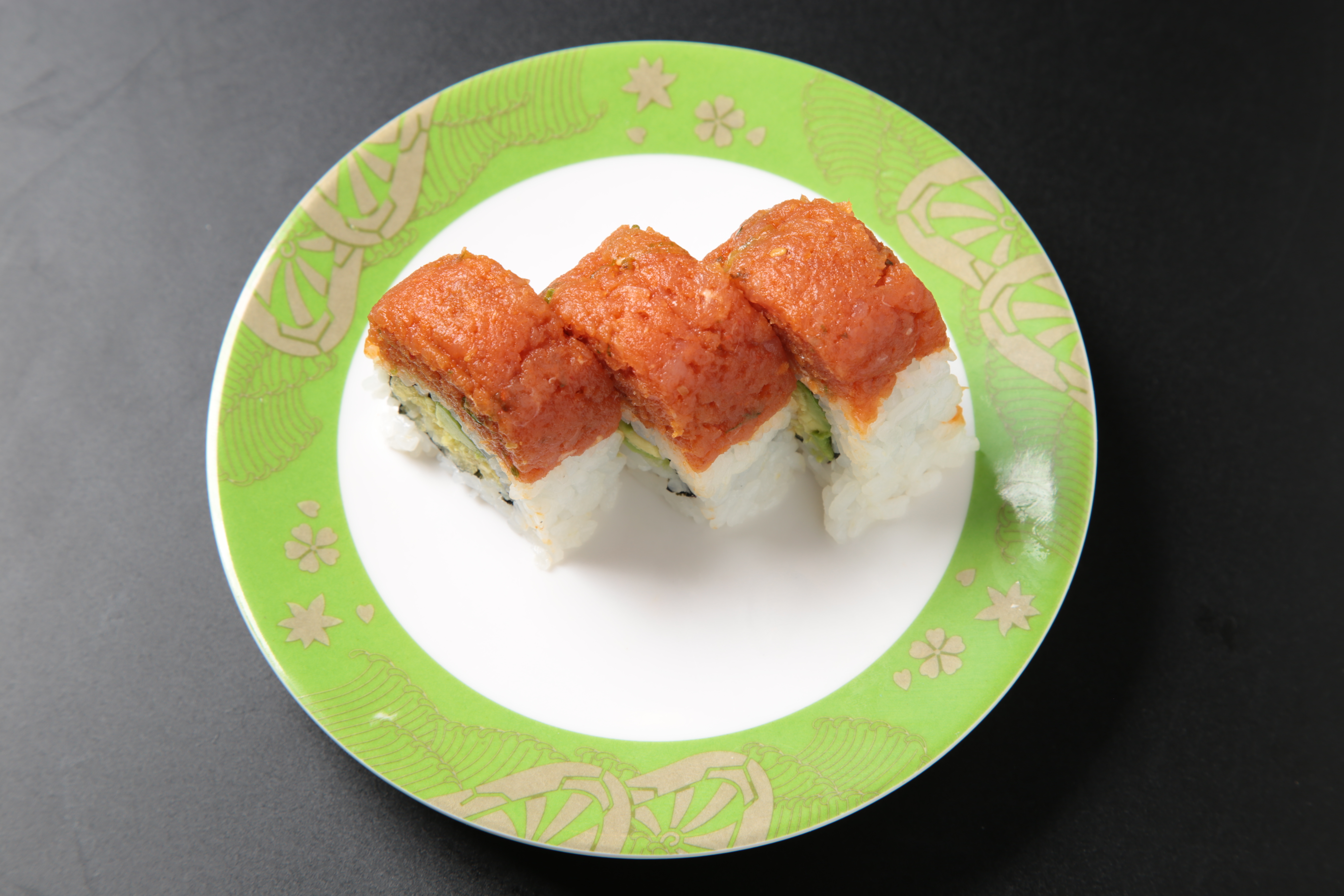 Order Red Dragon Roll (9 pcs) food online from Izumi Revolving Sushi store, Daly City on bringmethat.com