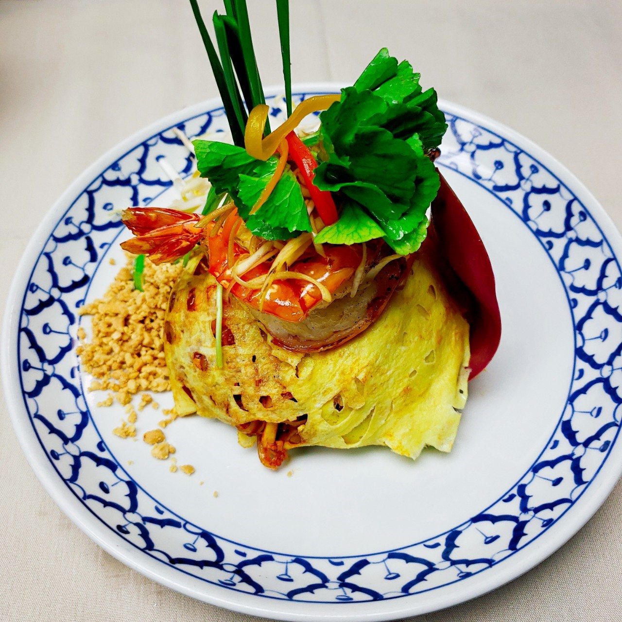 Order Royal Pad Thai food online from Thai Villa store, New York on bringmethat.com