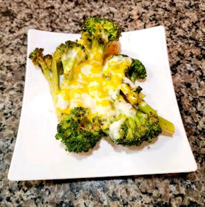 Order Broccoli & Cheese food online from Chill N Grill Xpress store, Summerville on bringmethat.com