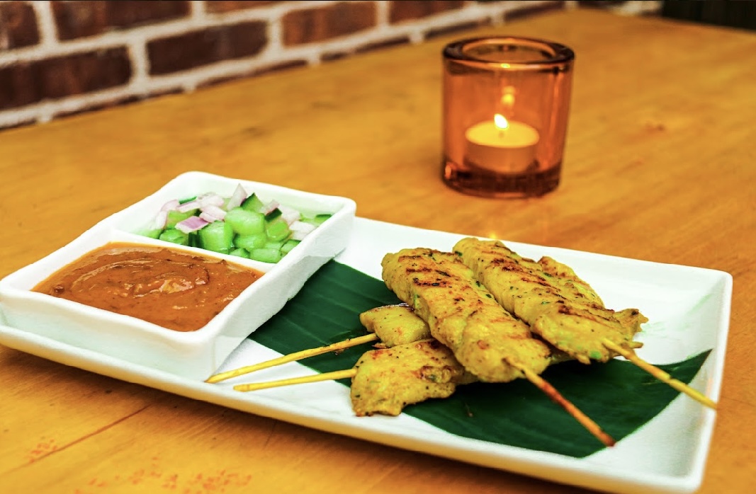 Order Chicken Satay food online from Ghang thai kitchen store, Brooklyn on bringmethat.com